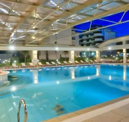 Long Sunny Apartament Shkorpilovtsi