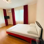 Long Sunny Apartment