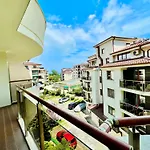 Apartment Long Sunny