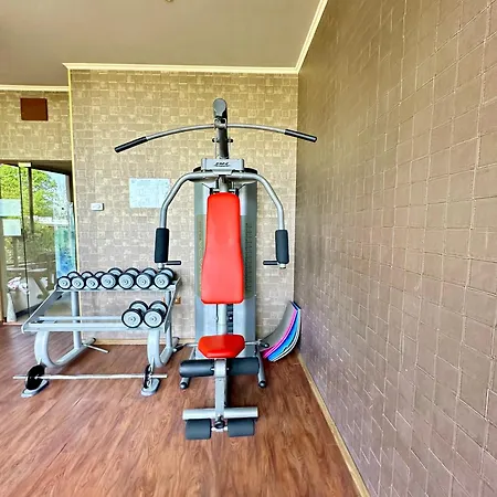 Long Sunny Shkorpilovtsi