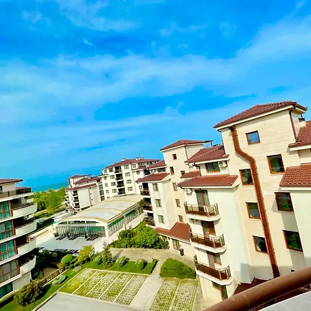 Long Sunny * Shkorpilovtsi