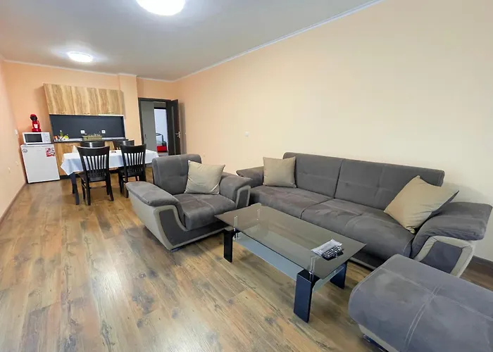 Long Sunny Lägenhet *